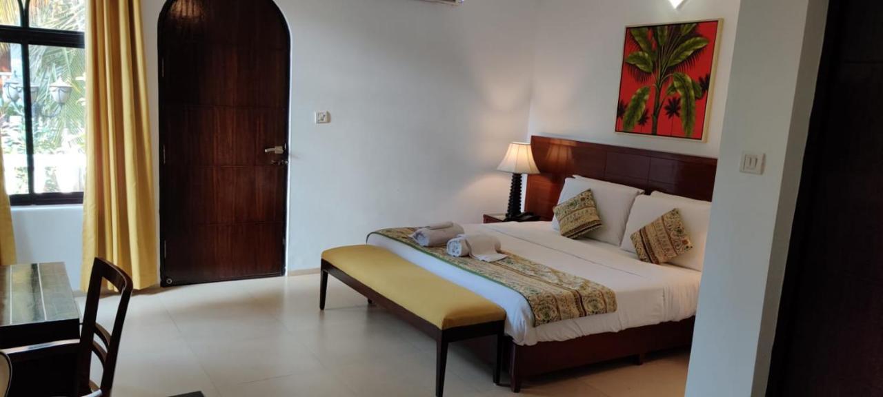 Colonia Santa Maria Hotel Baga Kültér fotó