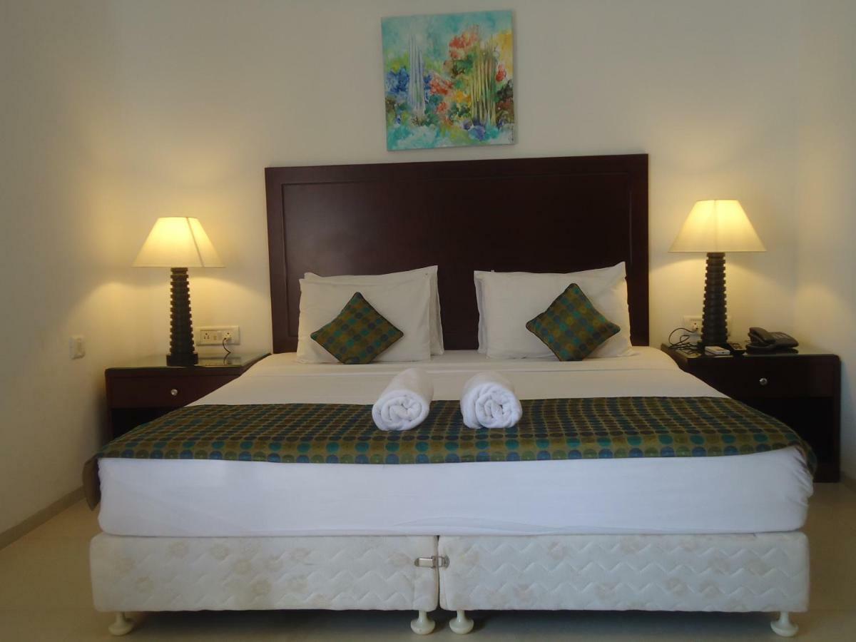 Colonia Santa Maria Hotel Baga Kültér fotó